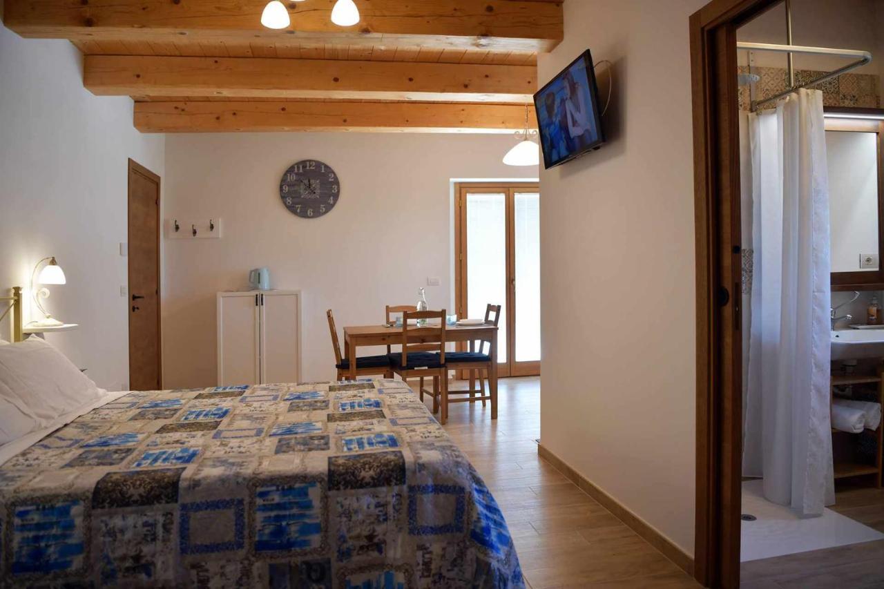 Casa Montefiore 13 Iris Lt Nella Tranquilla Campagna Marchigiana Ancône Extérieur photo