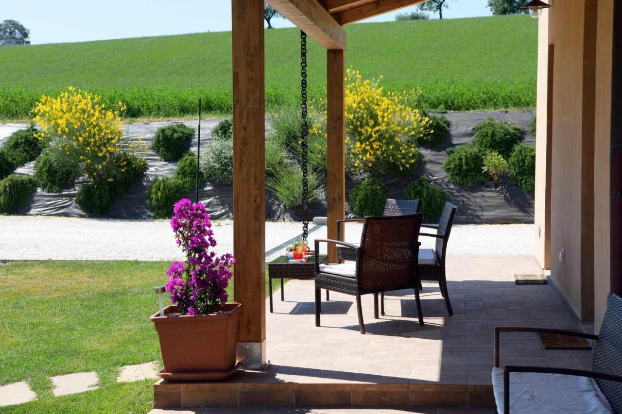 Casa Montefiore 13 Iris Lt Nella Tranquilla Campagna Marchigiana Ancône Extérieur photo