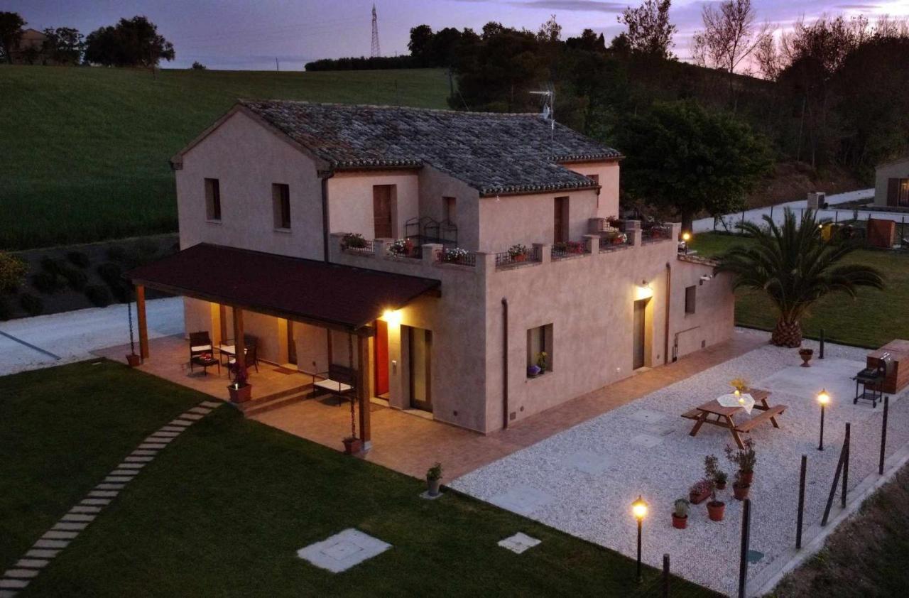 Casa Montefiore 13 Iris Lt Nella Tranquilla Campagna Marchigiana Ancône Extérieur photo