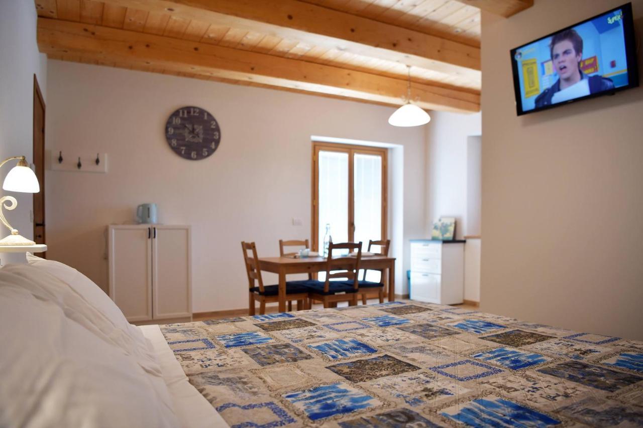 Casa Montefiore 13 Iris Lt Nella Tranquilla Campagna Marchigiana Ancône Extérieur photo