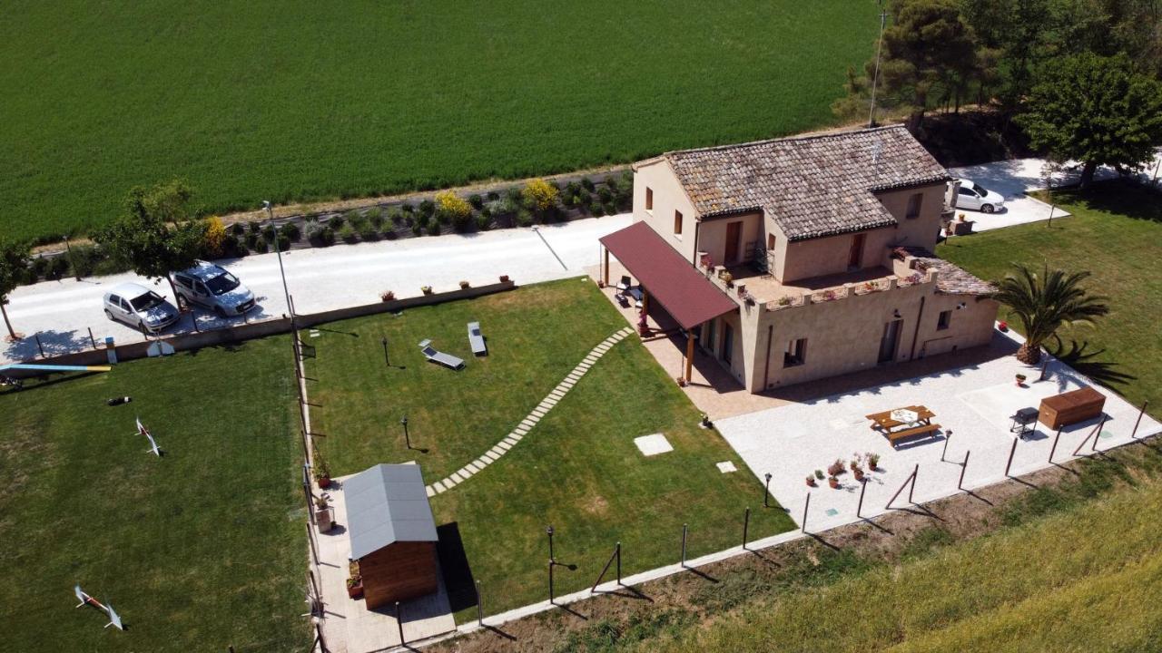 Casa Montefiore 13 Iris Lt Nella Tranquilla Campagna Marchigiana Ancône Extérieur photo