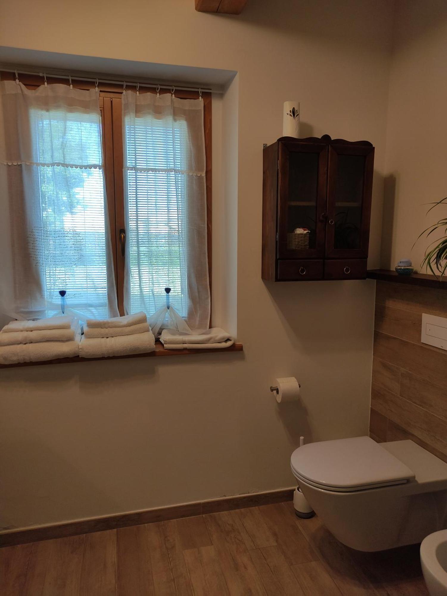 Casa Montefiore 13 Iris Lt Nella Tranquilla Campagna Marchigiana Ancône Extérieur photo